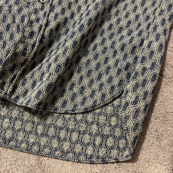 Vintage Pendleton 100% Virgin Wool Long Sleeve Button Down Sz M Blue Geometric - Picture 10 of 10